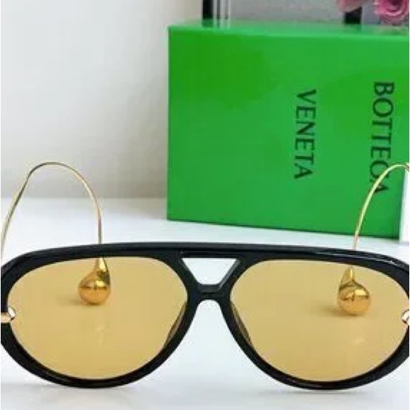 Bottega Veneta Unique Gold-Tip Pilot Sunglasses main image 5